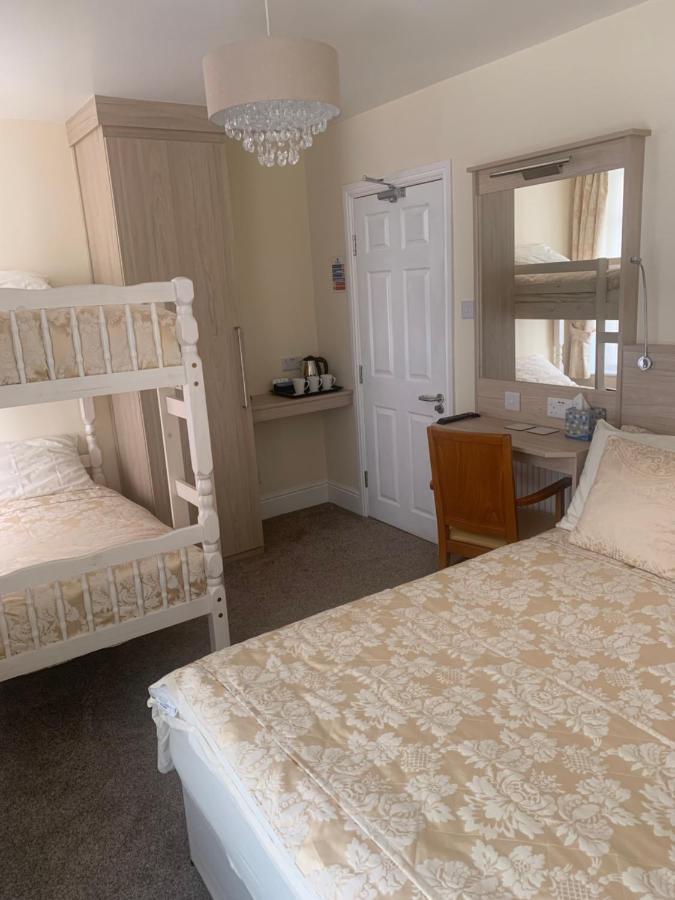 The Stafford Bed and Breakfast Blackpool Exteriör bild